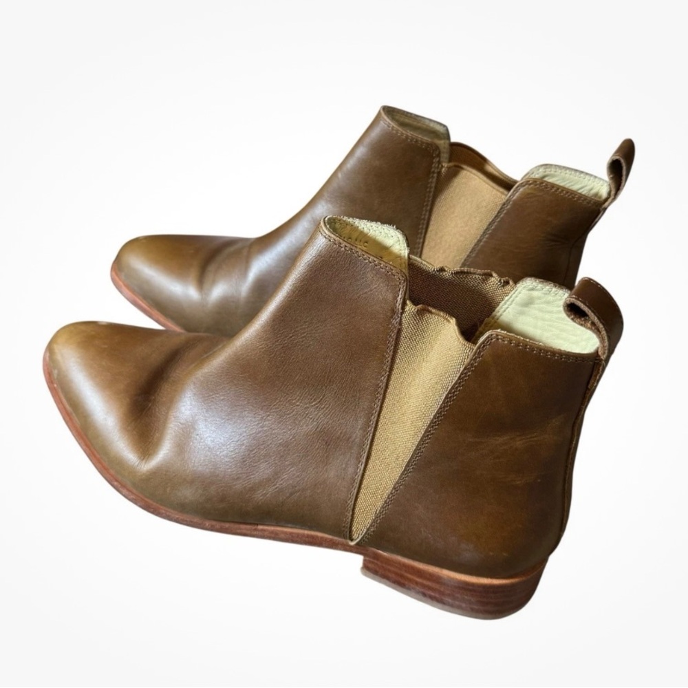 Nisolo Eva everyday leather Chelsea boots light brown 9.5